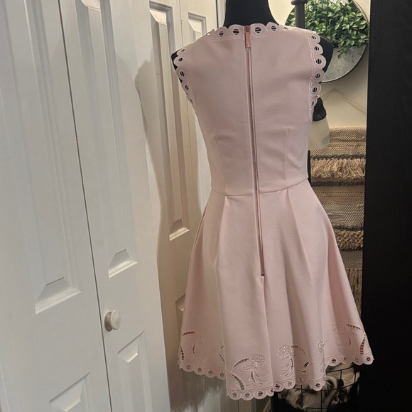 Ted Baker London Blush Pink Scalloped Mini Dress-NWOT - Picture 2 of 13